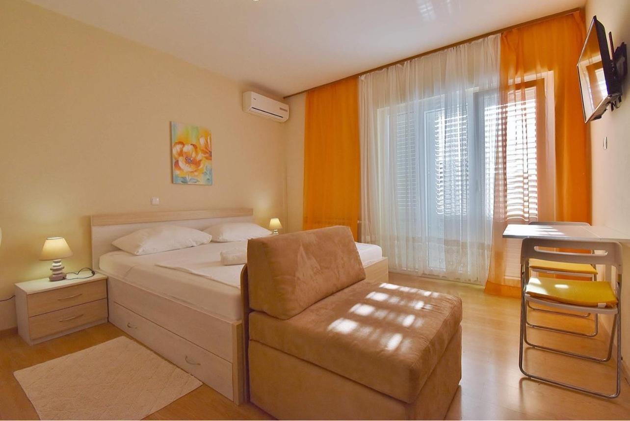 Guest House Sandra Раб Екстер'єр фото