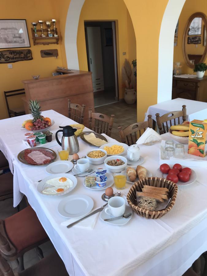 Guest House Sandra Раб Екстер'єр фото