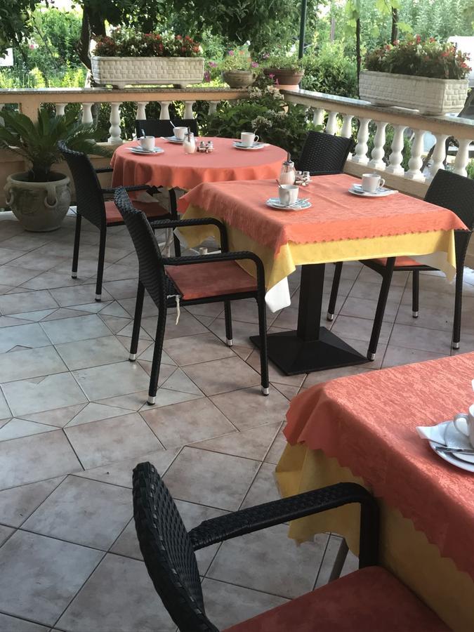Guest House Sandra Раб Екстер'єр фото